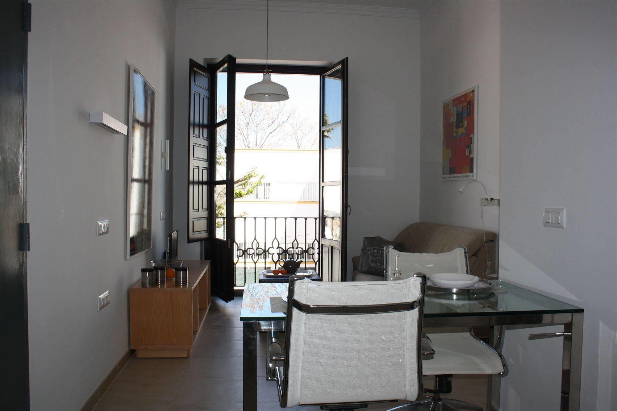 Estudio Padre Manjon Sevilla Dış mekan fotoğraf